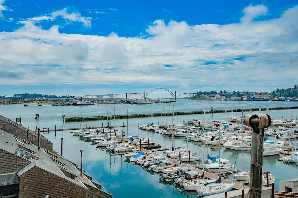 Embarcadero Resort Hotel & Marina waterfront property on Yaquina Bay in Newport, Oregon